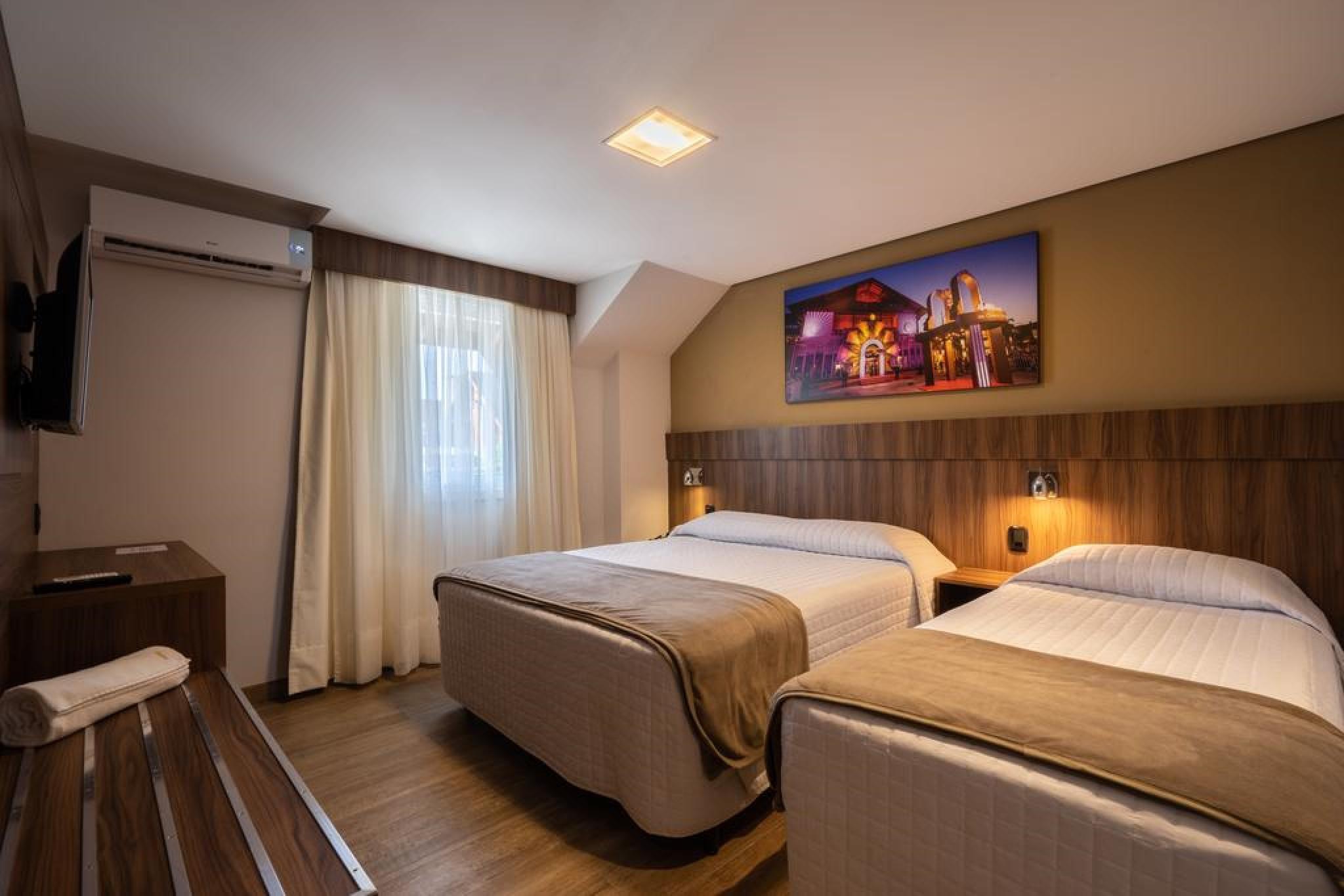 Hotel Fioreze Centro Gramado Eksteriør bilde